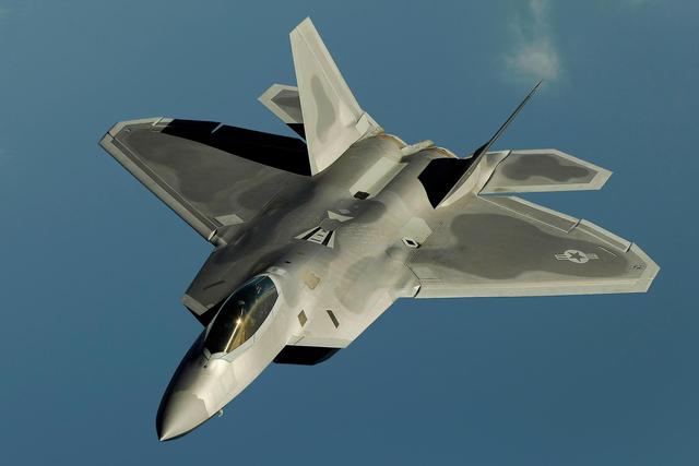 美媒公布F-22绝密数据 美六代机或已经突破 变循环发动机加持（美媒公布F-22绝密数据）(10)